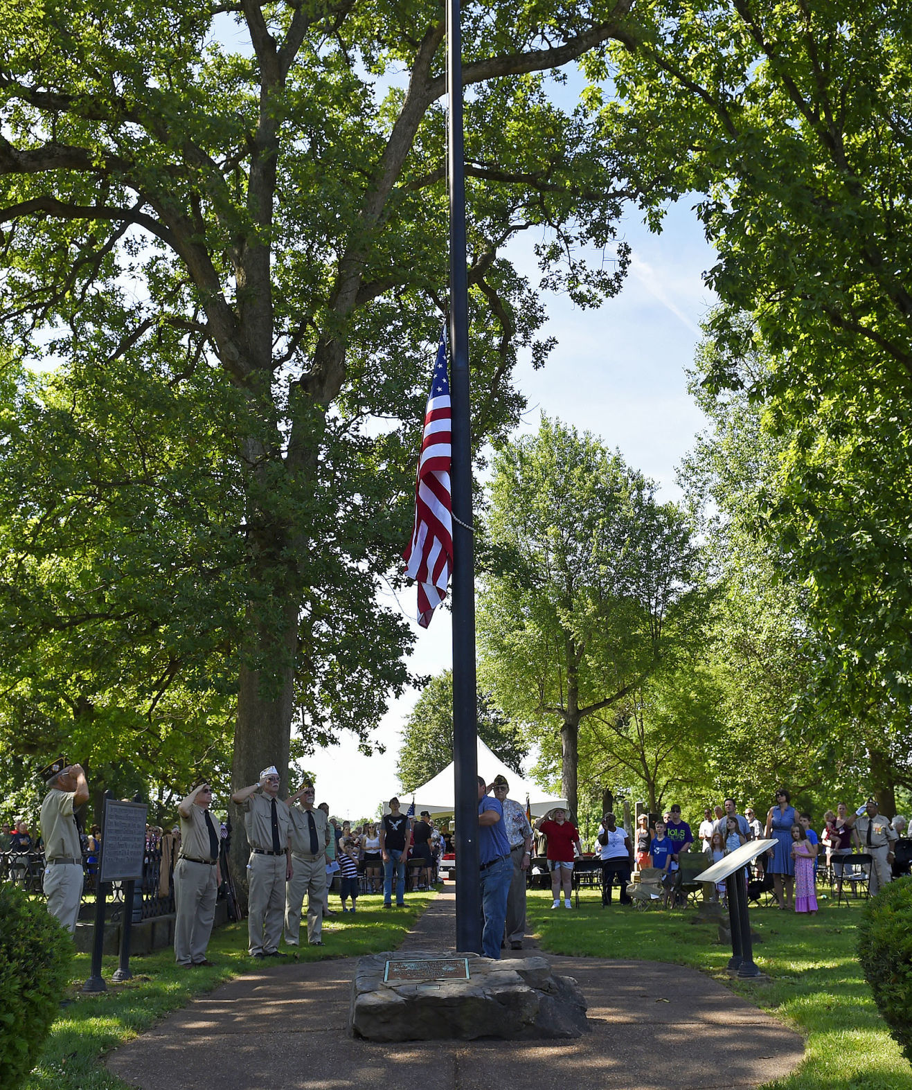 053017-nws-cdale-memorial-02.jpg (copy)